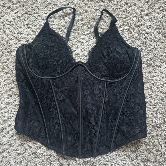 Garage Black Lace Corset - Picture 1 of 3